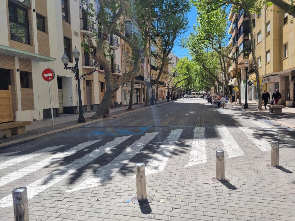 Apartamentos En Denia Frente Al Puerto! 외부 사진